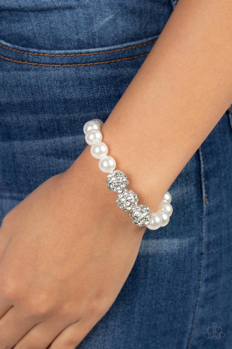 Breathtaking Ball - White – The Antonio Collection